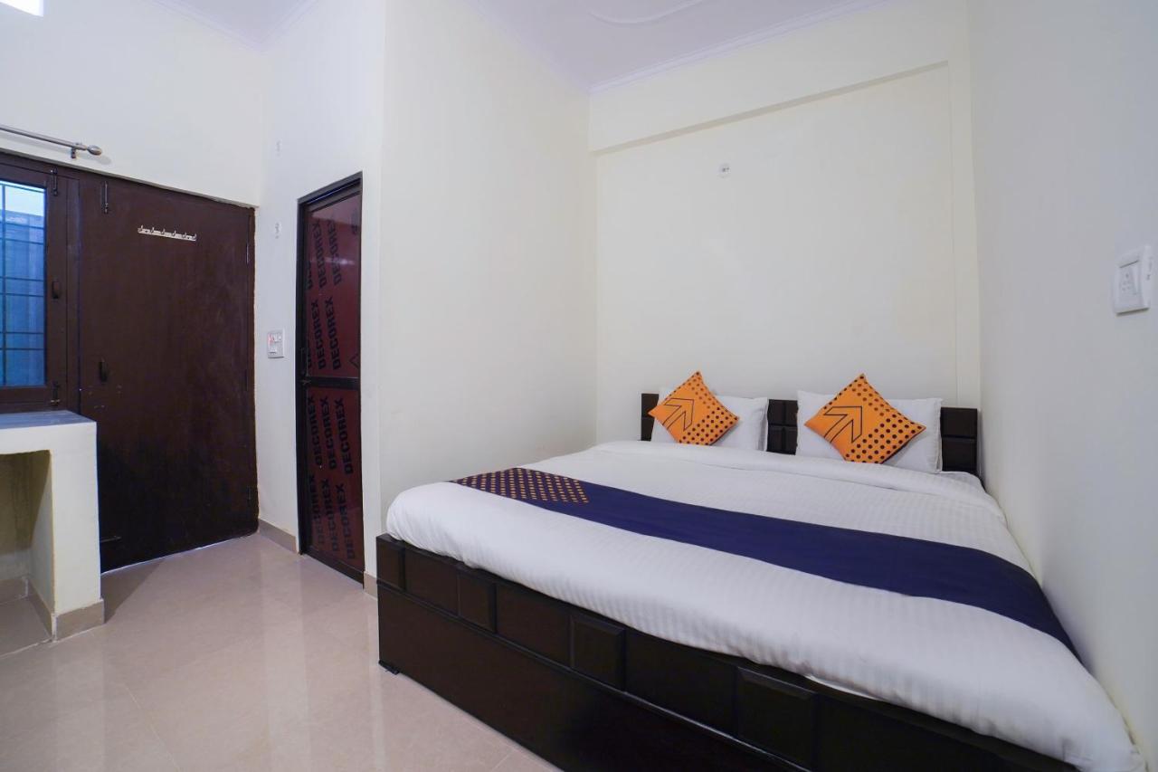Spot On 67119 Hotel Shivam Residency Rāmpura Extérieur photo