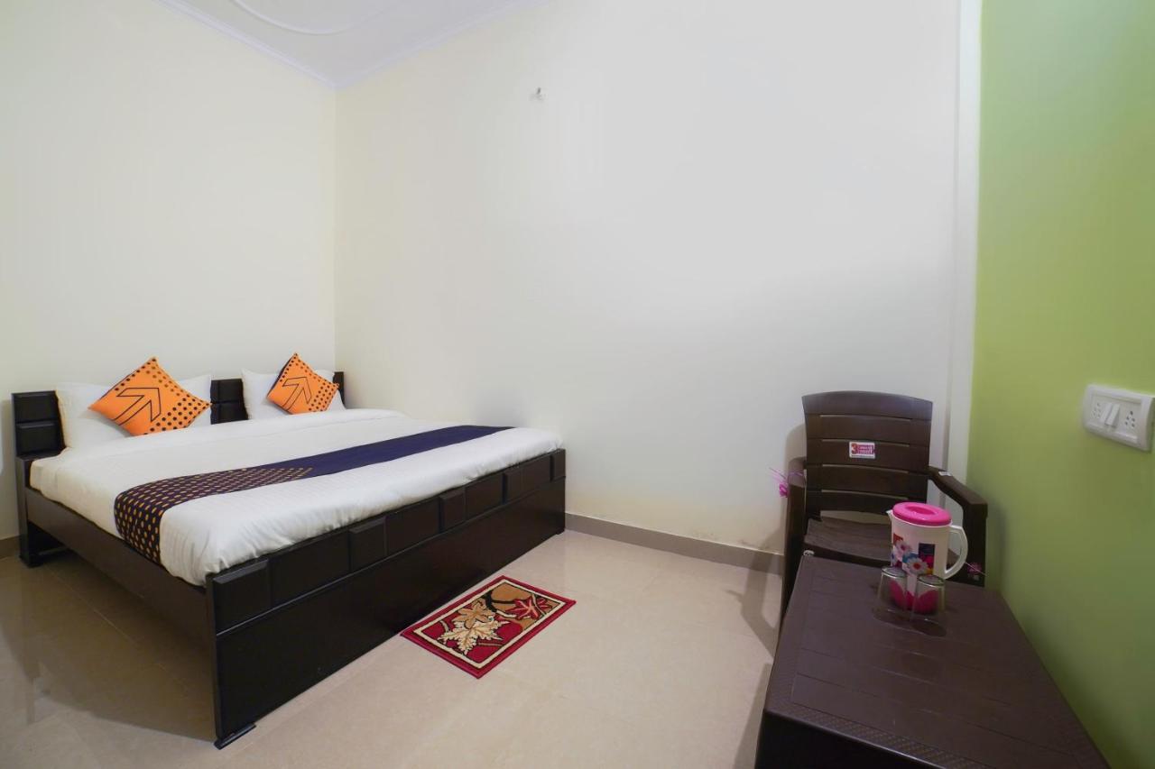 Spot On 67119 Hotel Shivam Residency Rāmpura Extérieur photo