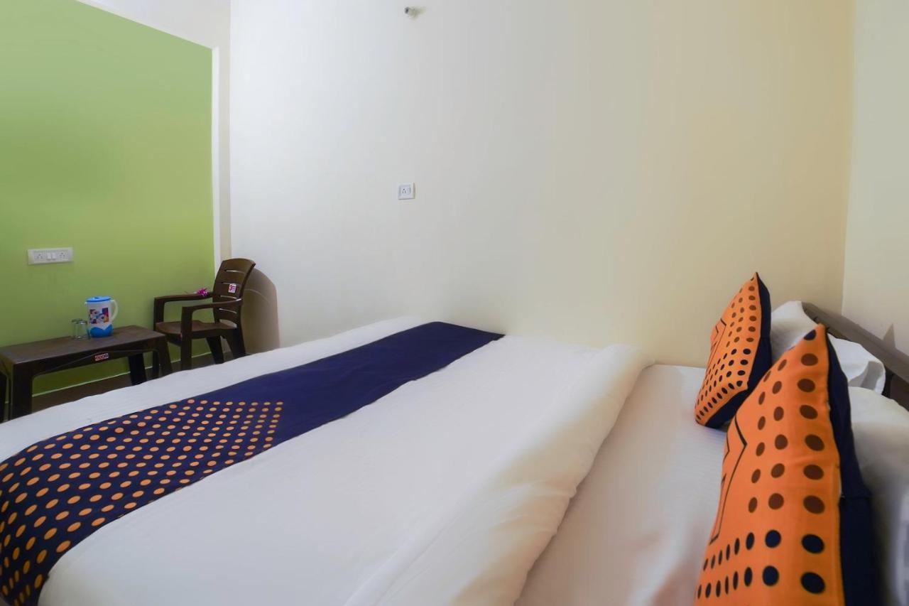 Spot On 67119 Hotel Shivam Residency Rāmpura Extérieur photo