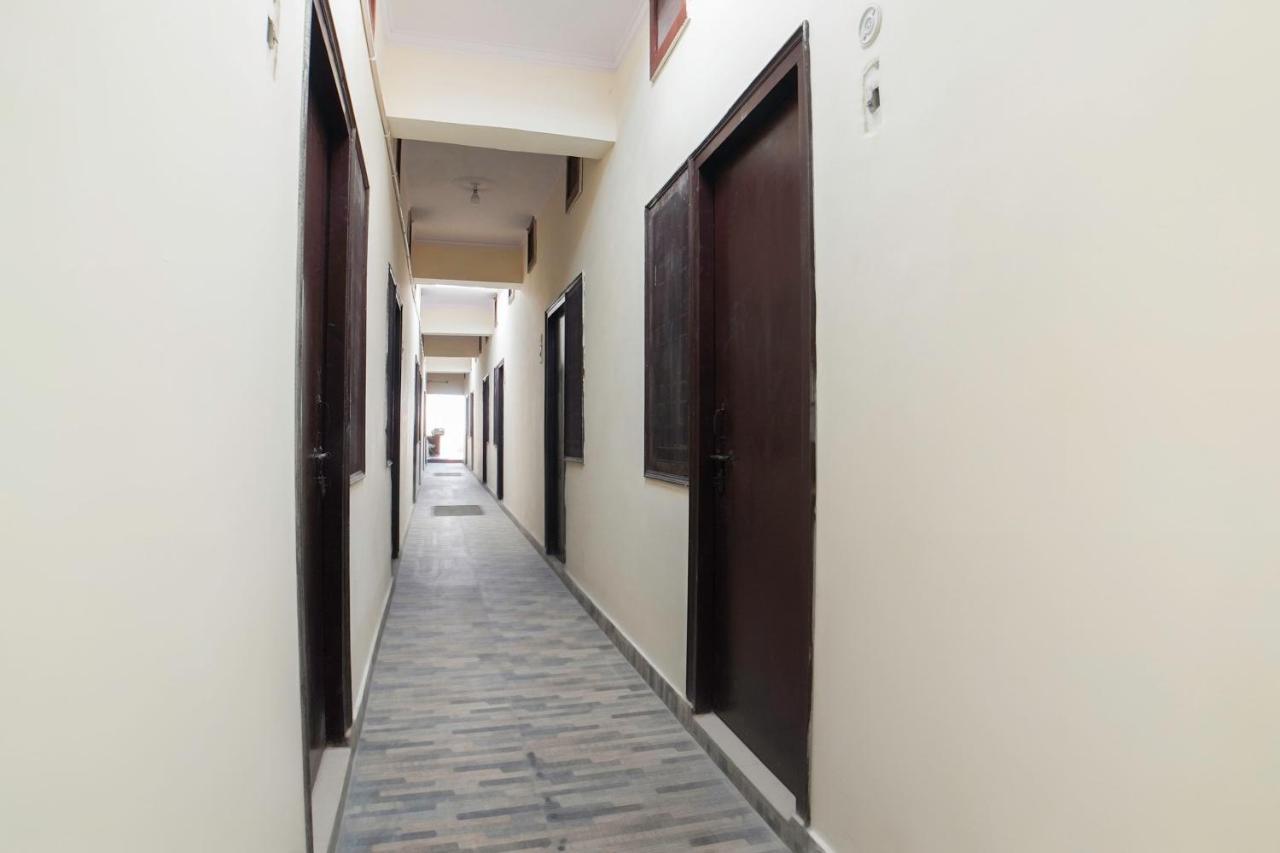 Spot On 67119 Hotel Shivam Residency Rāmpura Extérieur photo